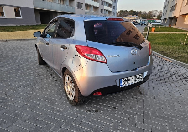 Mazda 2 cena 20000 przebieg: 225000, rok produkcji 2013 z Białystok małe 56